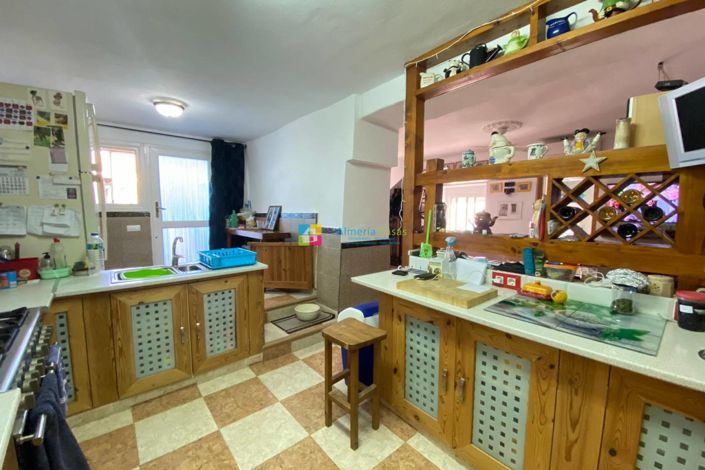 Image No.14-3 Bed Country House for sale