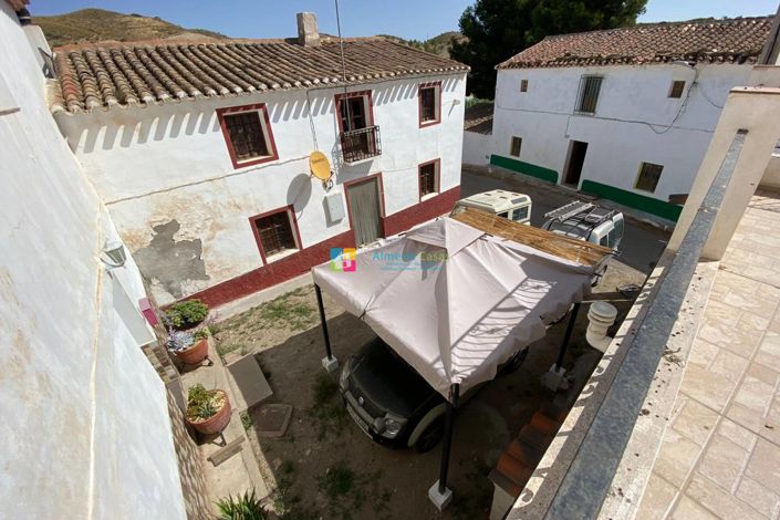 Image No.47-3 Bed Country House for sale