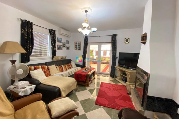 Image No.5-3 Bed Country House for sale