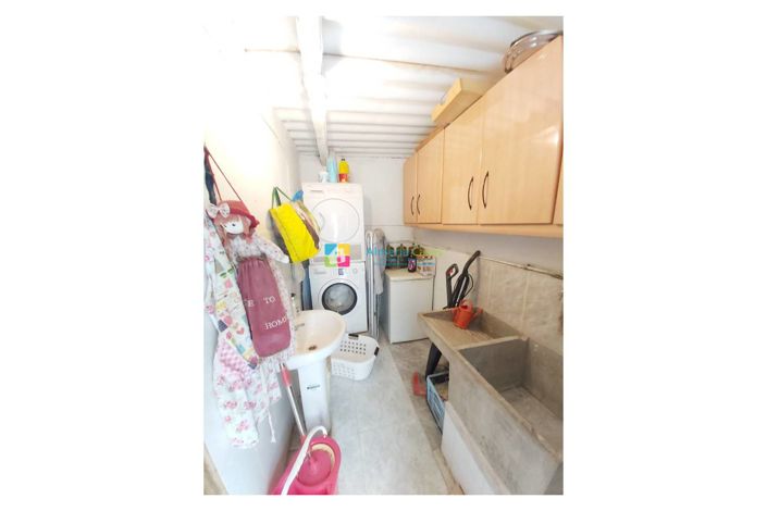 Image No.37-7 Bed Country House for sale