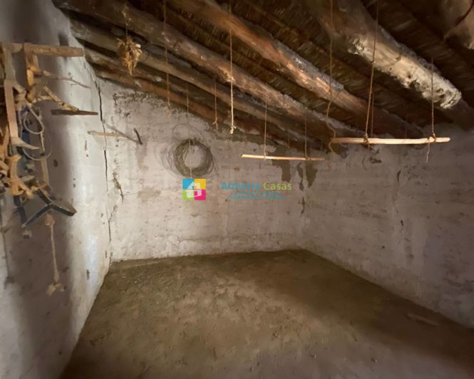 Image No.26-3 Bed Townhouse for sale