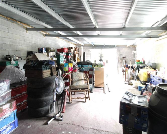 Image No.16-3 Bed Country House for sale