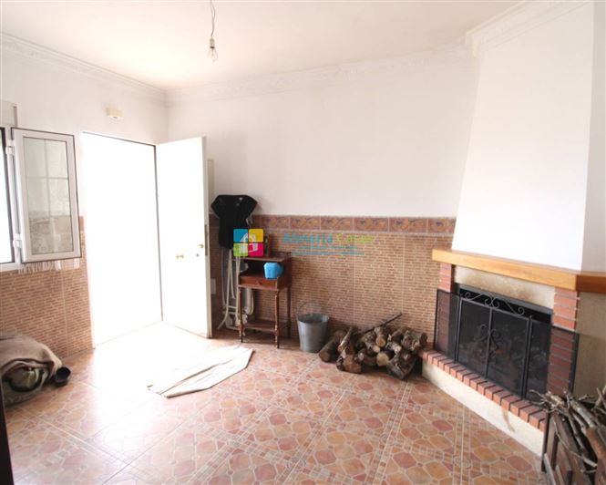 Image No.3-3 Bed Country House for sale