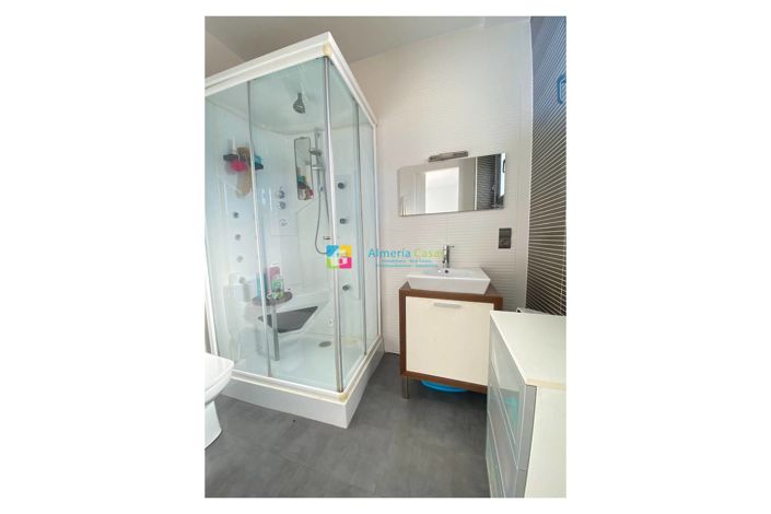 Image No.29-4 Bed Townhouse for sale