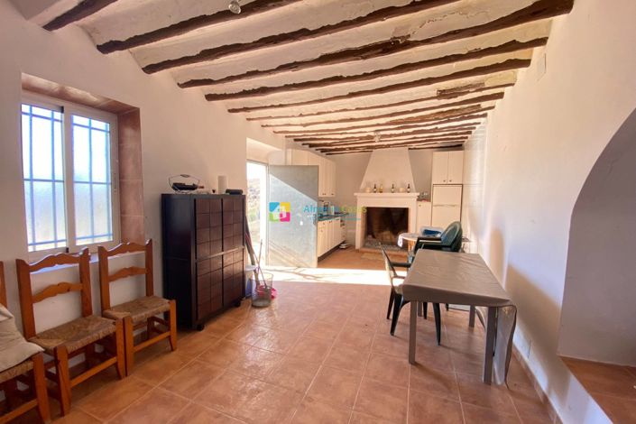 Image No.42-4 Bed Townhouse for sale