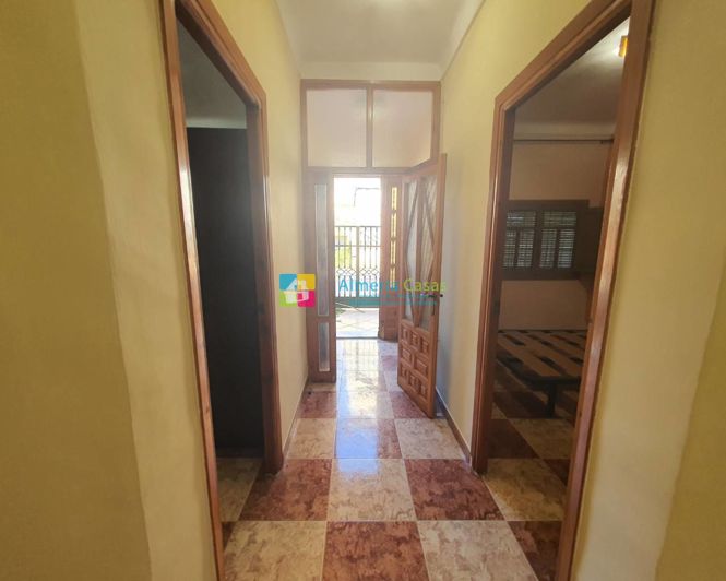 Image No.3-3 Bed Townhouse for sale