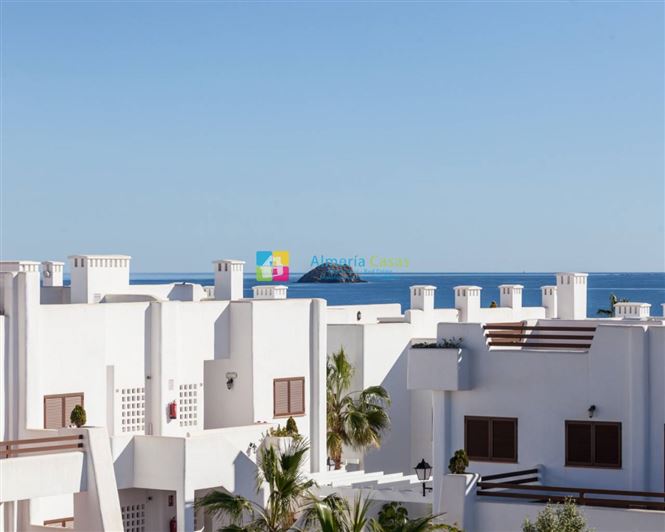 Image No.31-3 Bed Apartment for sale