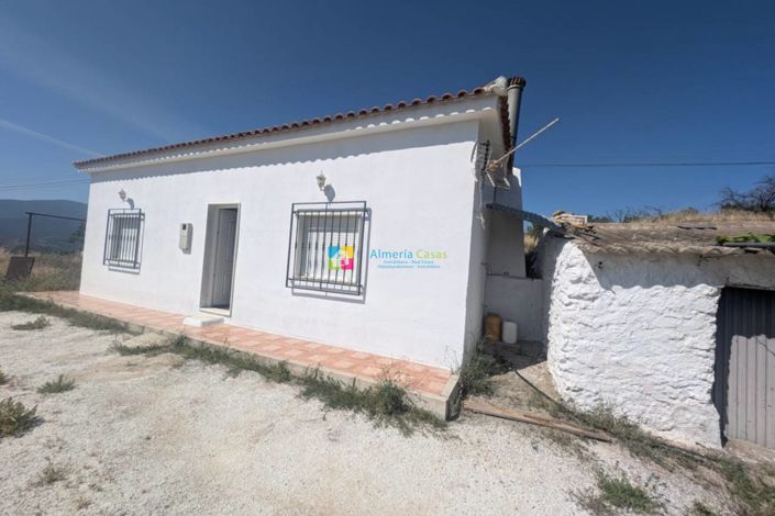 Image No.1-2 Bed Country House for sale