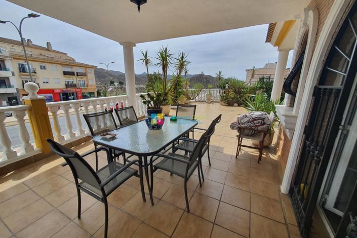 Image No.17-4 Bed Villa for sale