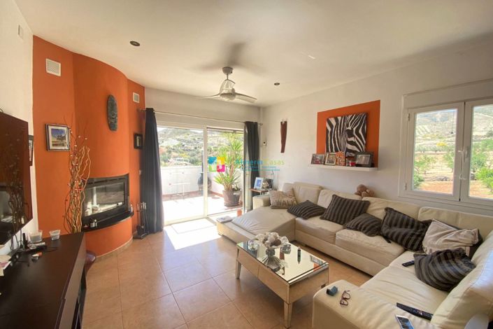 Image No.10-4 Bed Villa for sale