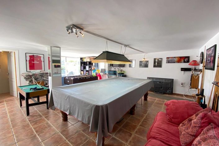 Image No.40-4 Bed Villa for sale