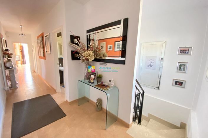 Image No.6-4 Bed Villa for sale