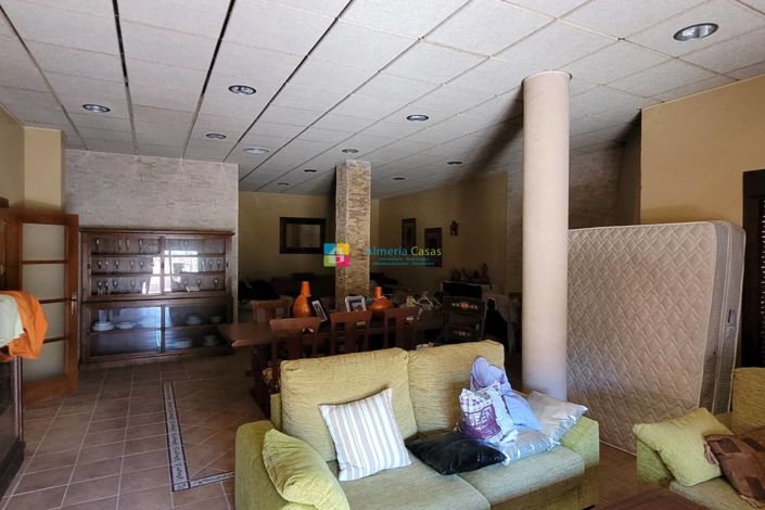 Image No.19-4 Bed Villa for sale