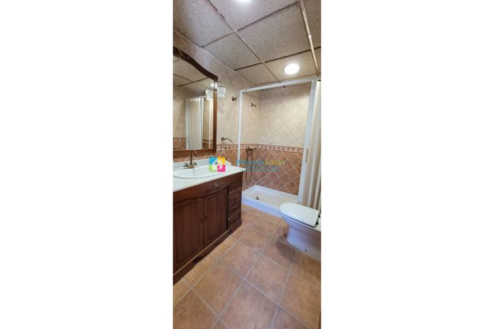 Image No.33-4 Bed Villa for sale