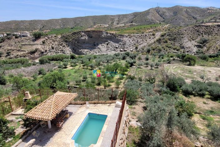 Image No.40-4 Bed Villa for sale