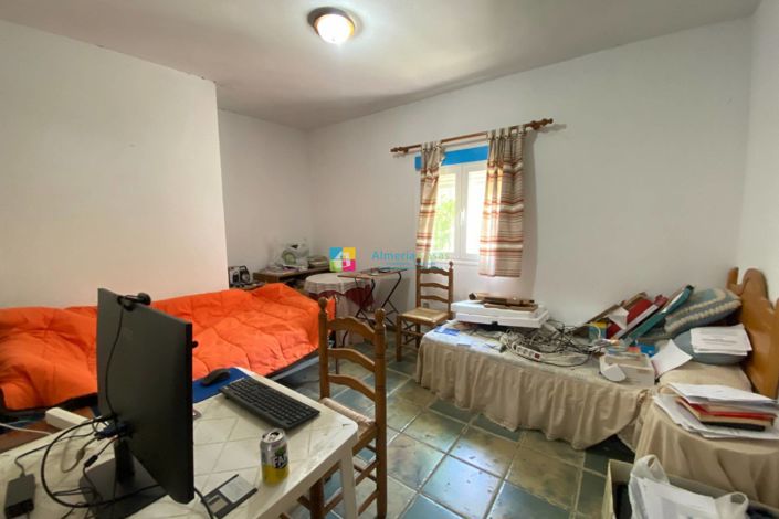 Image No.12-5 Bed Villa for sale