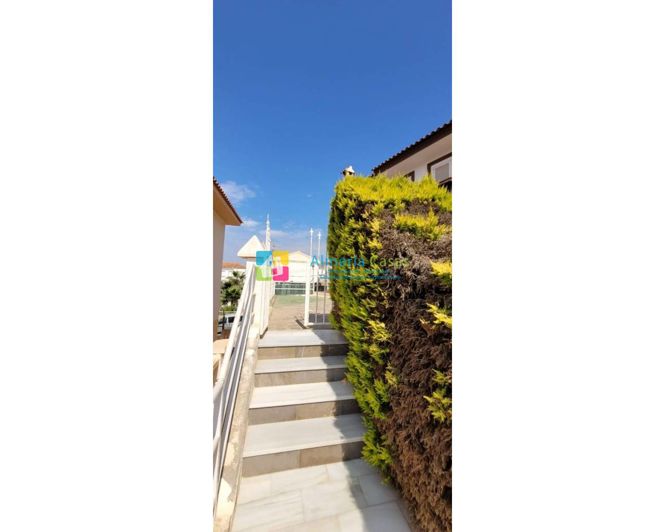 Image No.22-3 Bed Duplex for sale