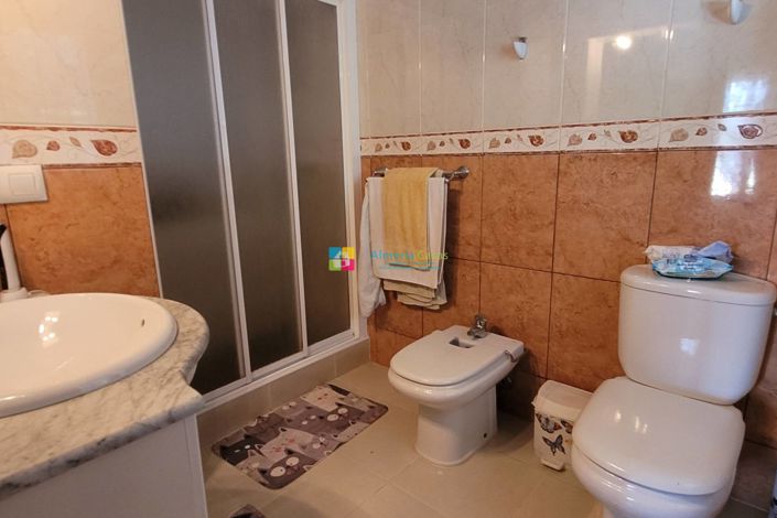 Image No.14-4 Bed Villa for sale