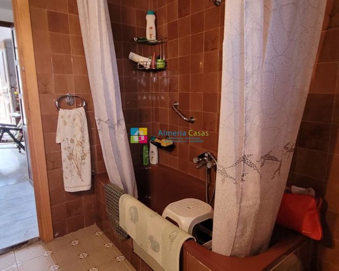 Image No.14-5 Bed Country House for sale