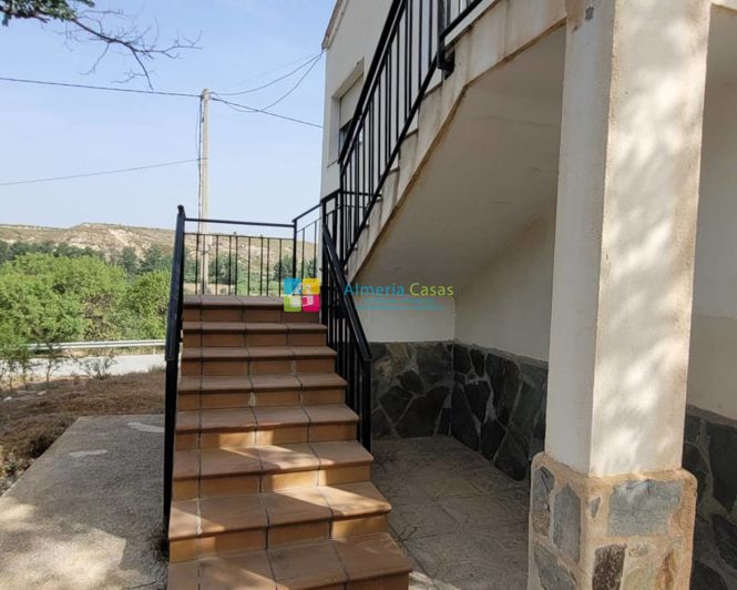 Image No.19-5 Bed Country House for sale