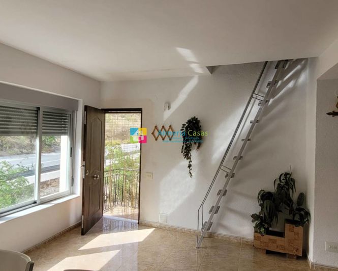 Image No.22-5 Bed Country House for sale