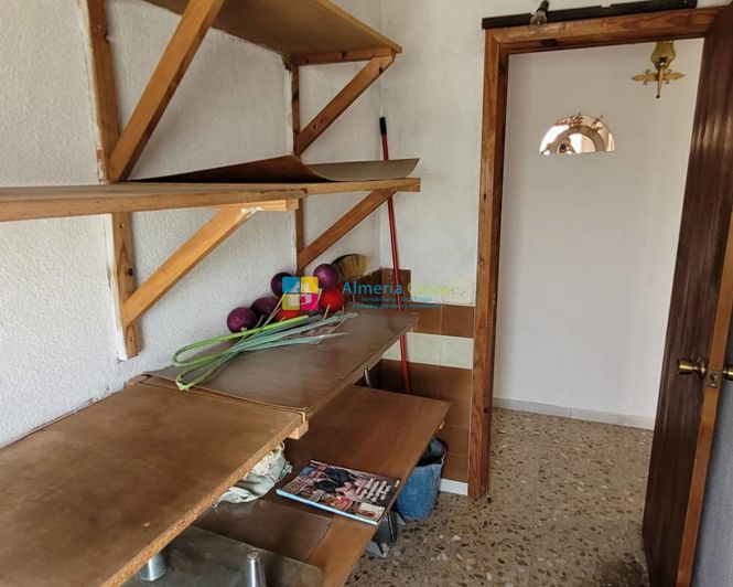 Image No.27-5 Bed Country House for sale