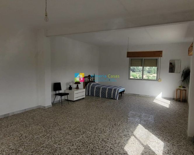 Image No.36-5 Bed Country House for sale