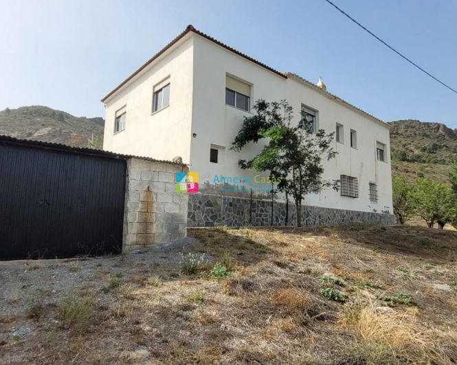 Image No.41-5 Bed Country House for sale