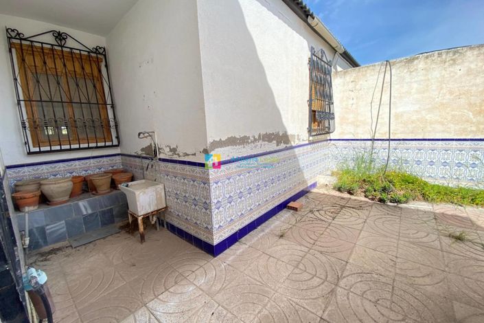 Image No.21-4 Bed Villa for sale