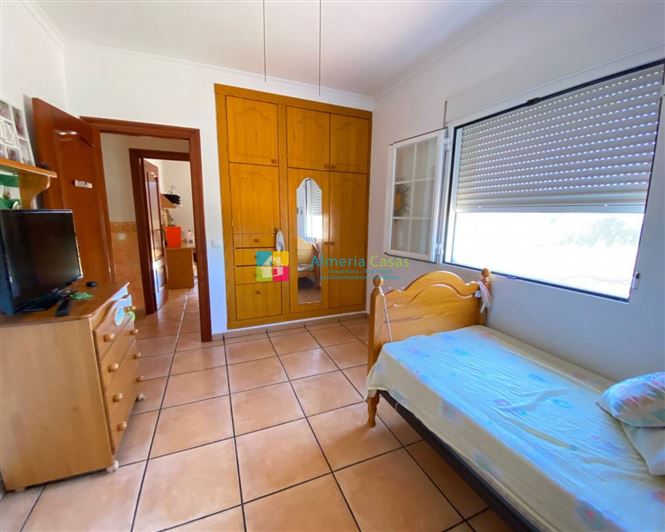 Image No.26-4 Bed Villa for sale