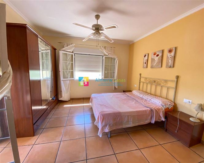 Image No.35-4 Bed Villa for sale