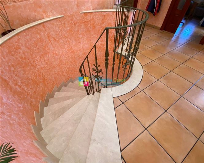 Image No.39-4 Bed Villa for sale