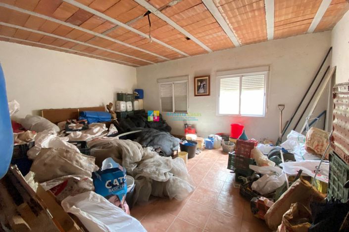 Image No.13-4 Bed Country House for sale