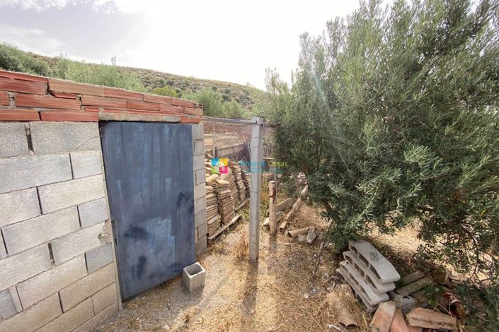 Image No.27-4 Bed Country House for sale