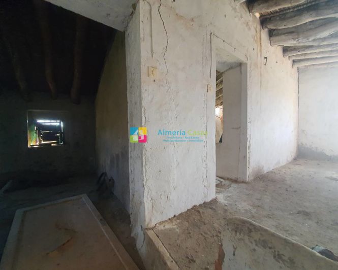 Image No.11-5 Bed Country House for sale