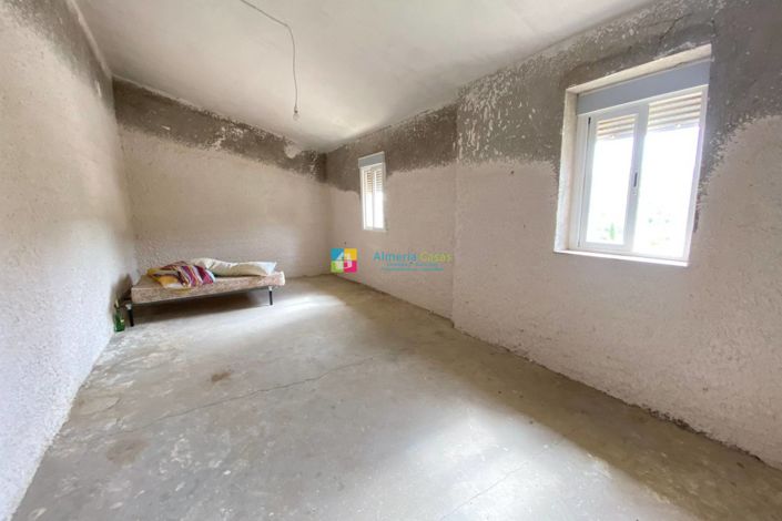 Image No.24-5 Bed Country House for sale