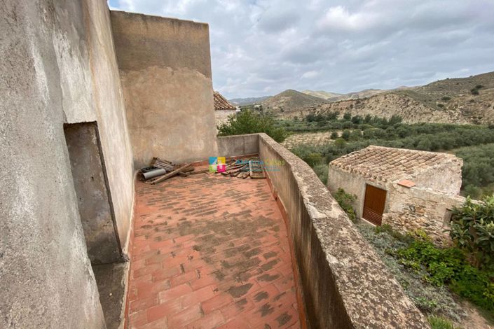 Image No.26-5 Bed Country House for sale