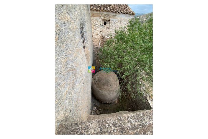 Image No.27-5 Bed Country House for sale