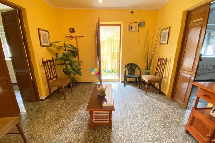 Image No.6-5 Bed Country House for sale