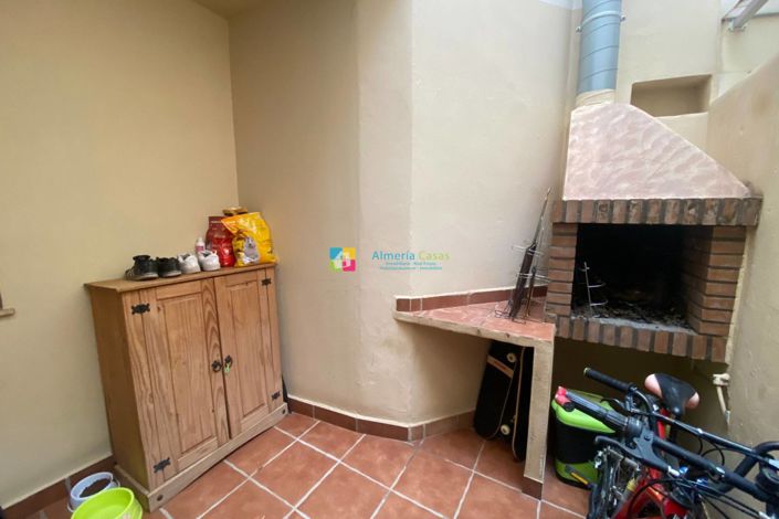 Image No.10-3 Bed Apartment for sale