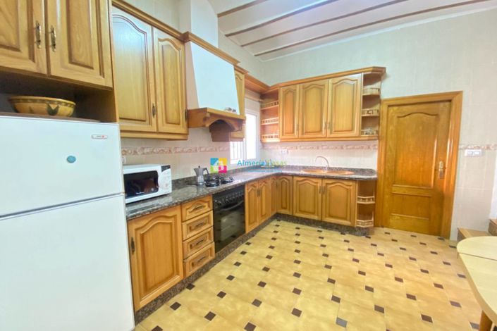 Image No.22-3 Bed Country House for sale