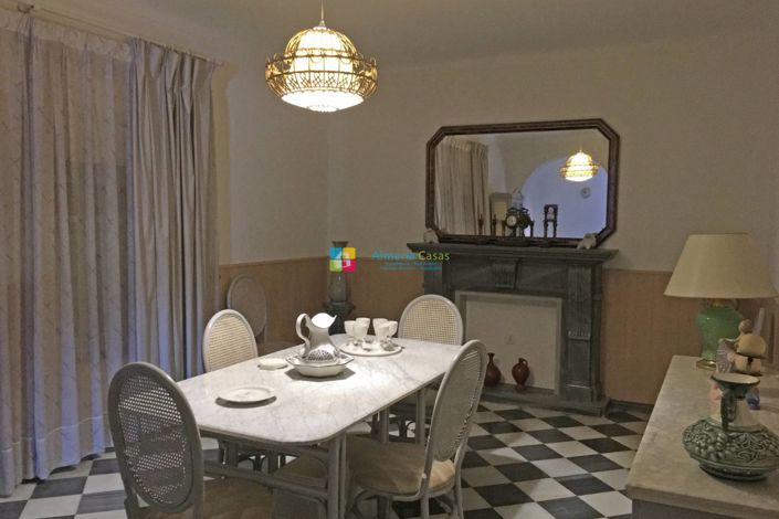 Image No.10-3 Bed Townhouse for sale