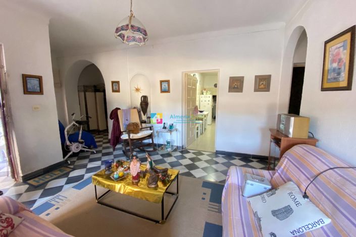 Image No.8-3 Bed Townhouse for sale