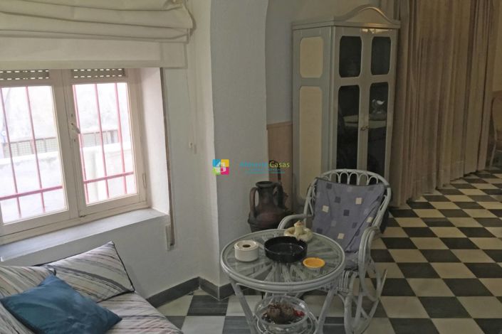 Image No.9-3 Bed Townhouse for sale