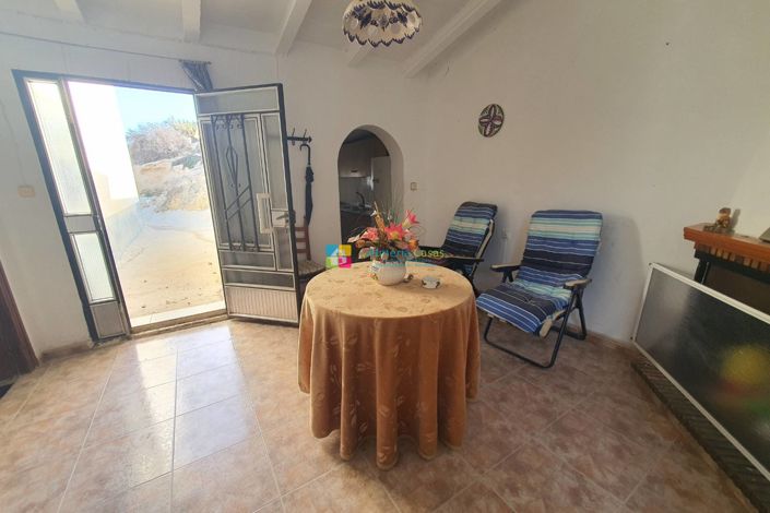 Image No.18-4 Bed Country House for sale