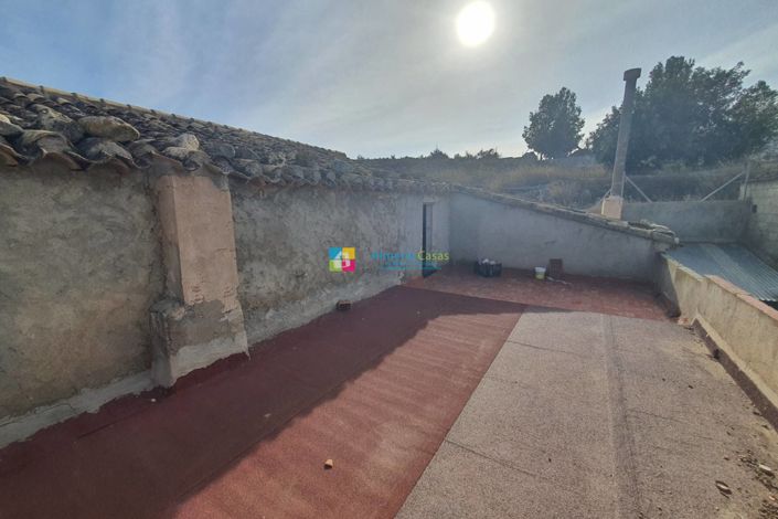 Image No.29-4 Bed Country House for sale