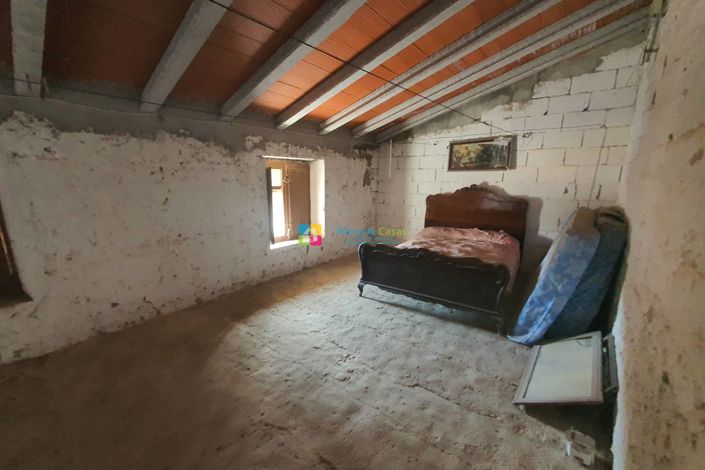 Image No.30-4 Bed Country House for sale