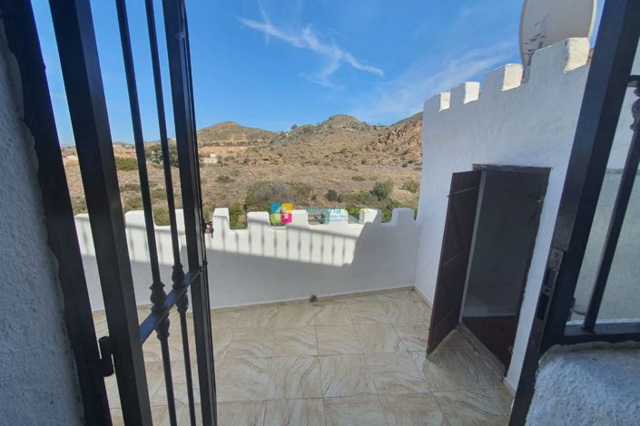 Image No.29-4 Bed Country House for sale