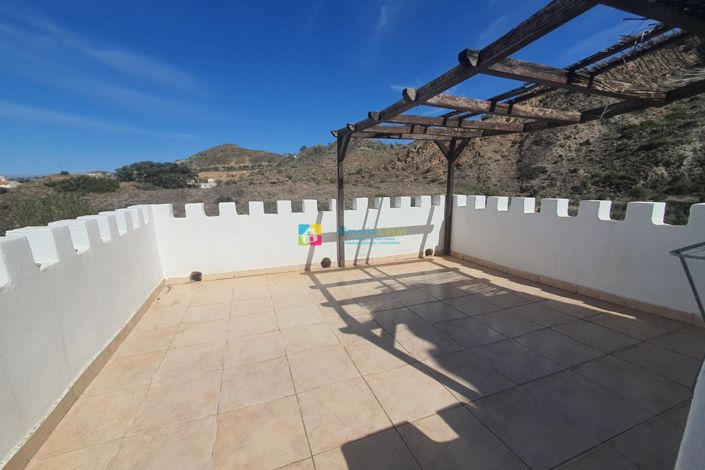 Image No.38-4 Bed Country House for sale