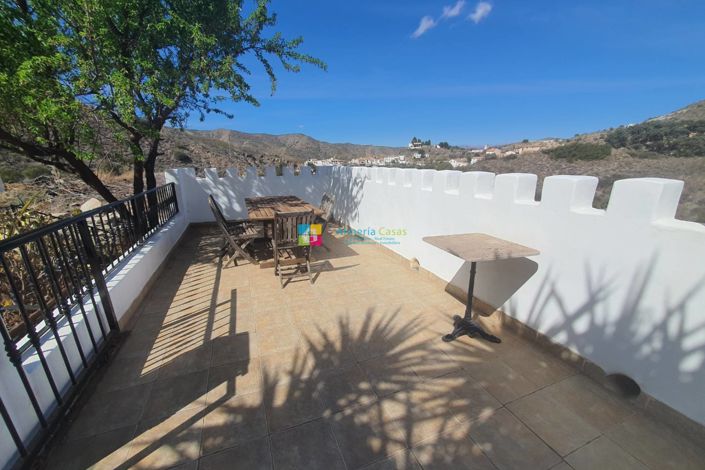 Image No.4-4 Bed Country House for sale